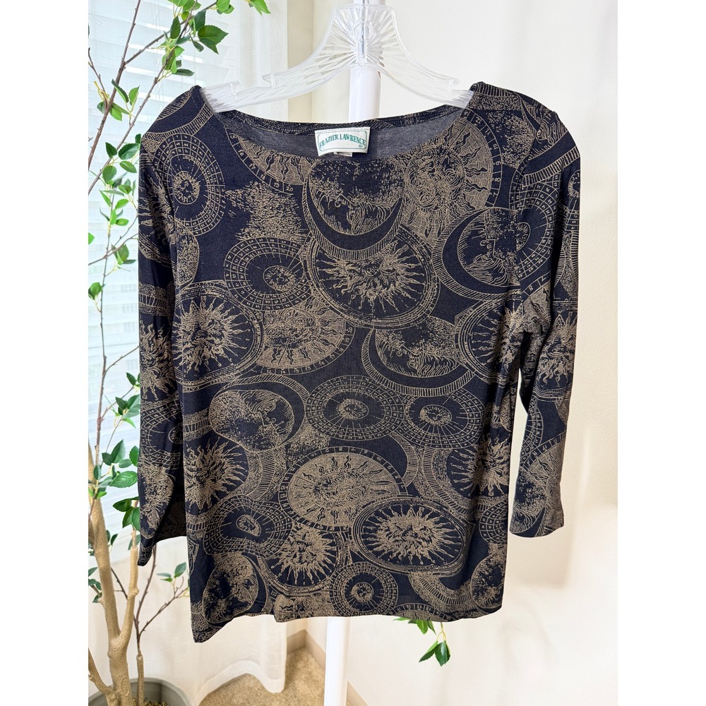 Frazier Lawrence Celestial Zodiac Print Top Black Gold Sun Moon Dark Academia M - Picture 2 of 6
